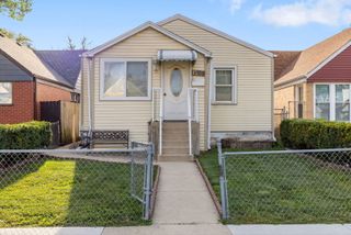 1528 N 39th Avenue, Stone Park, IL 60165