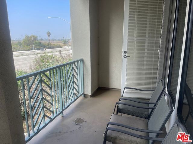 5625 Crescent Parkway 106, Playa Vista, CA 90094