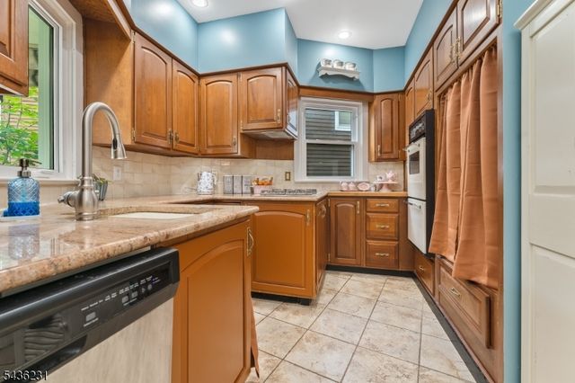 19 Bonnell Street, Flemington Boro, NJ 08822