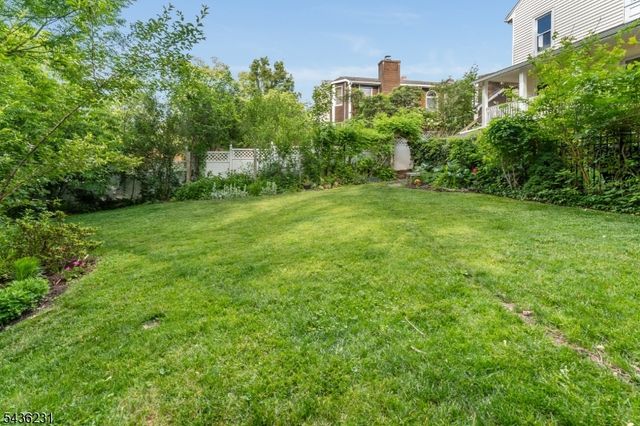 19 Bonnell Street, Flemington Boro, NJ 08822