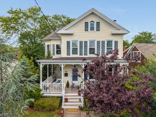 19 Bonnell Street, Flemington Boro, NJ 08822