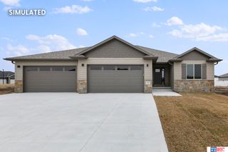 2918 South Creek Road, Lincoln, NE 68516