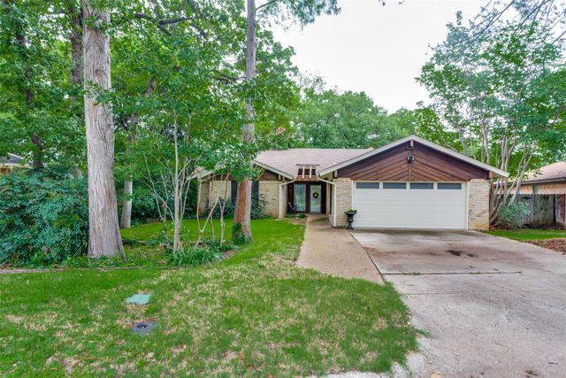 5411 Parliament Drive, Arlington, TX 76017