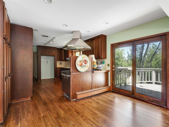 1150 N Livernois Road, Rochester Hills, MI 48306