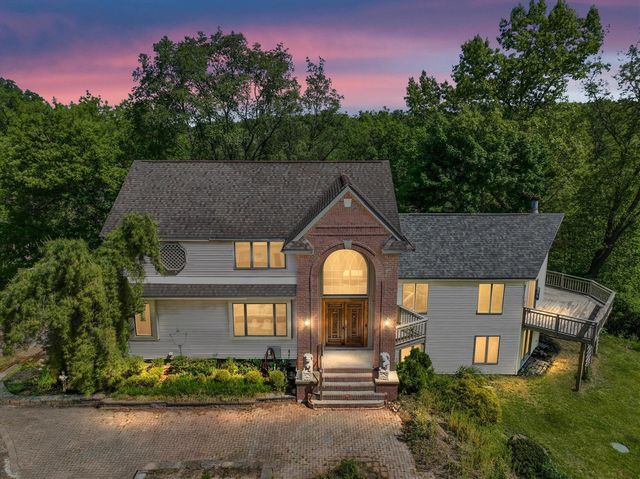 1150 N Livernois Road, Rochester Hills, MI 48306