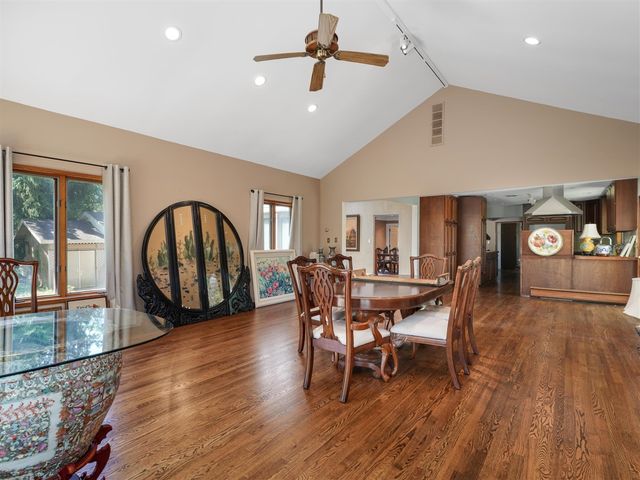 1150 N Livernois Road, Rochester Hills, MI 48306