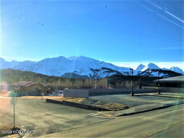 16 Main Street, Haines, AK 99827