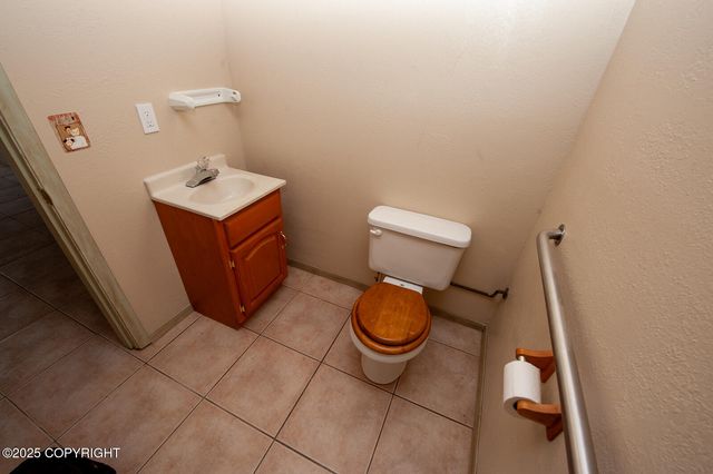 16 Main Street, Haines, AK 99827