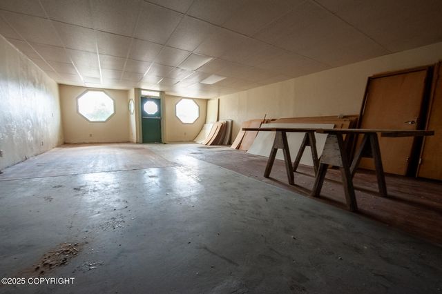 16 Main Street, Haines, AK 99827