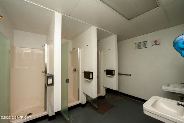 16 Main Street, Haines, AK 99827