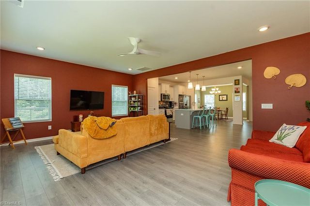 1777 Granby Heights Drive, Winston-salem, NC 27103