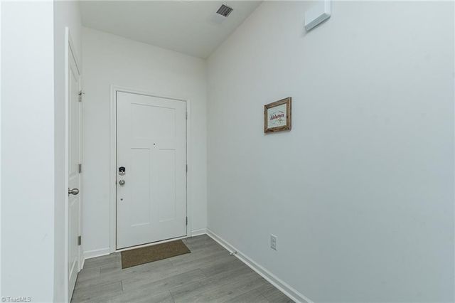 1777 Granby Heights Drive, Winston-salem, NC 27103
