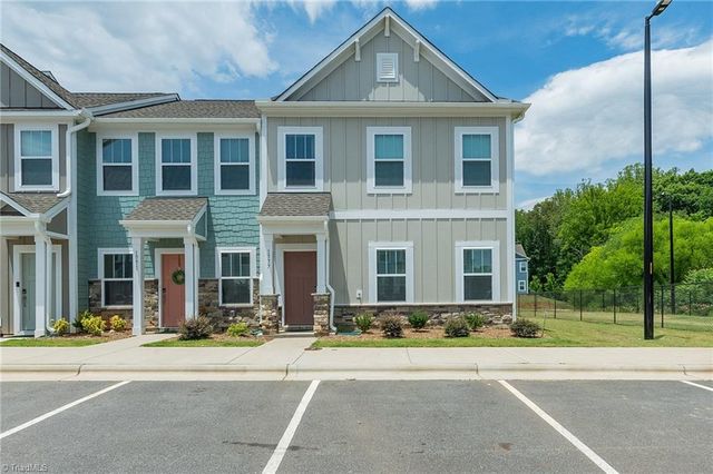 1777 Granby Heights Drive, Winston-salem, NC 27103