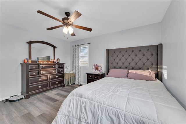 215 Oakcrest Road, Siloam Springs, AR 72761