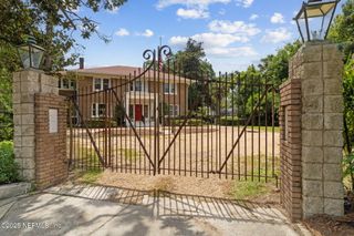 3030 ST JOHNS Avenue, Jacksonville, FL 32205