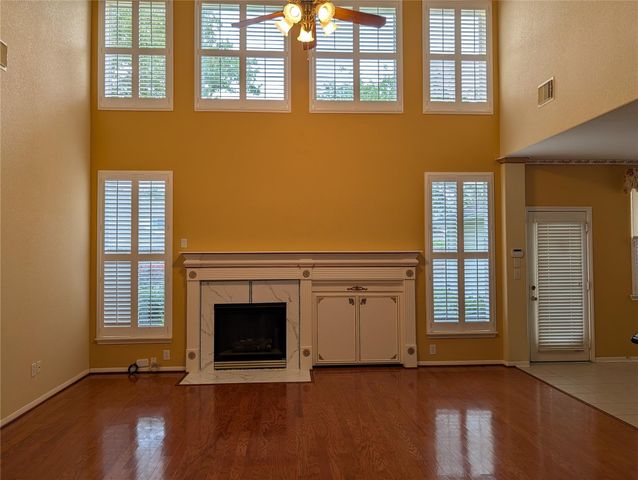 6018 Briar Hill Court, Sugar Land, TX 77479