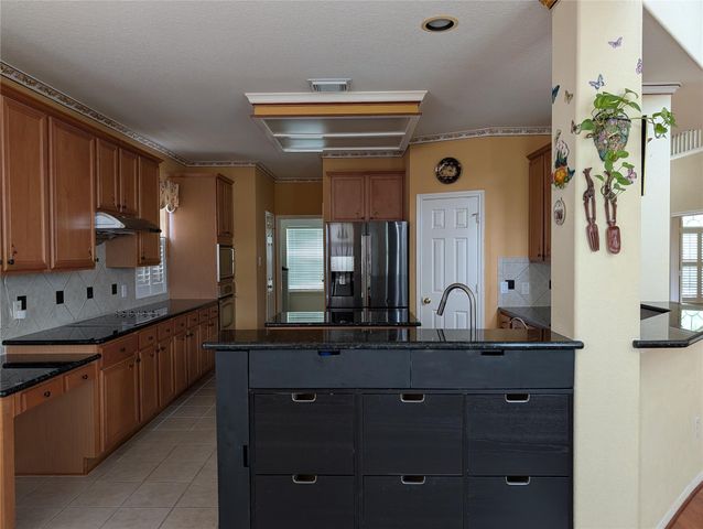 6018 Briar Hill Court, Sugar Land, TX 77479
