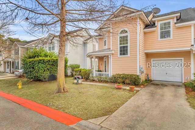 22 Bluehaw Ct, Bluffton, SC 29910