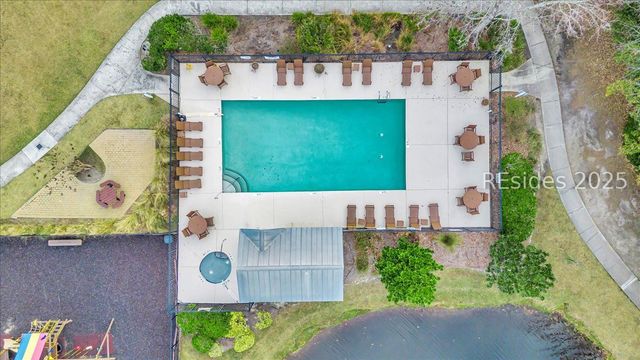 22 Bluehaw Ct, Bluffton, SC 29910