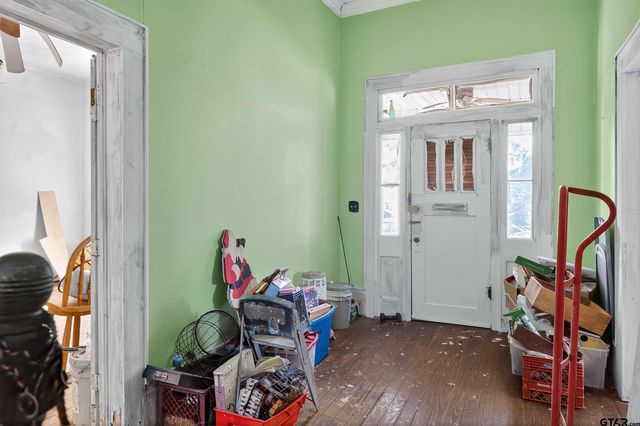 501 E Duval St, Troup, TX 75789