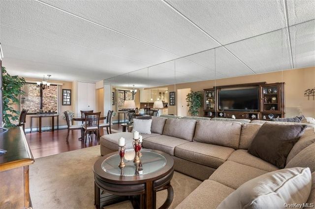 1116 Warburton Avenue 2A, Yonkers, NY 10701