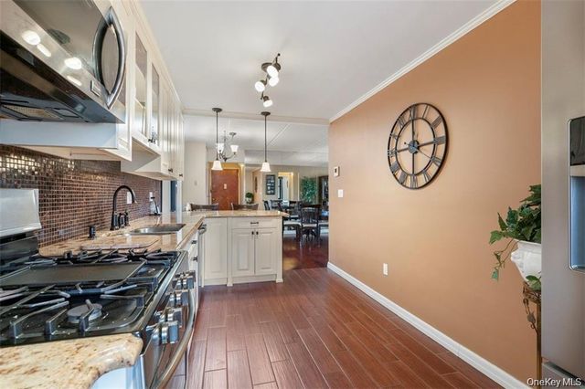 1116 Warburton Avenue 2A, Yonkers, NY 10701