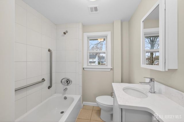 119 Vogel Place, Middlesex, NJ 08846