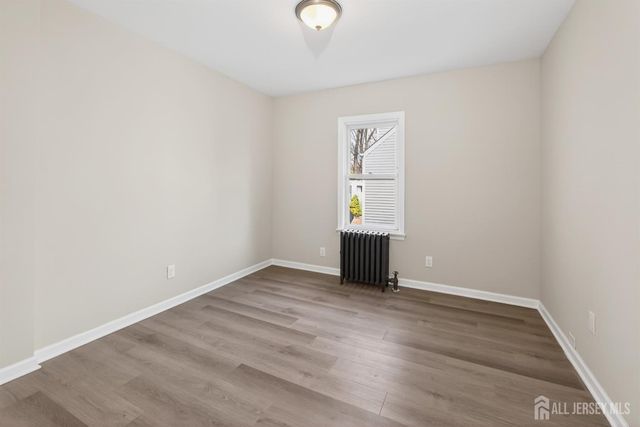 119 Vogel Place, Middlesex, NJ 08846