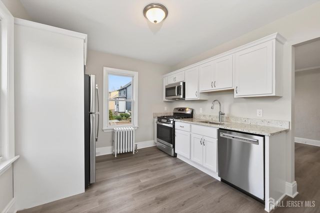 119 Vogel Place, Middlesex, NJ 08846