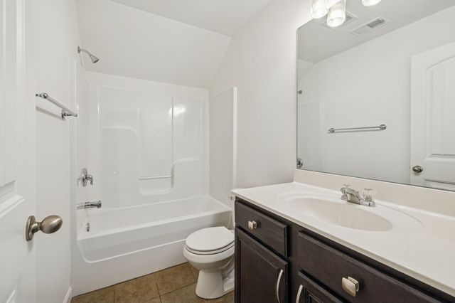 5502 Stonefield Dr, Smyrna, TN 37167