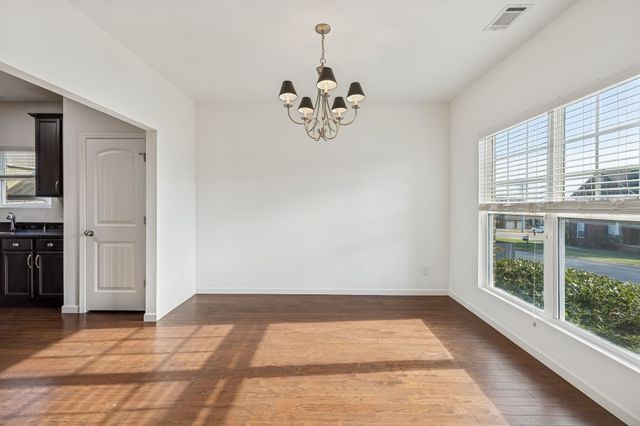 5502 Stonefield Dr, Smyrna, TN 37167