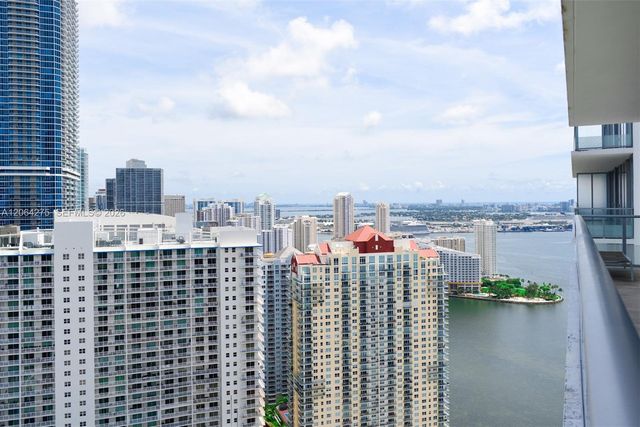 1300 Brickell Bay Dr 4300, Miami, FL 33131