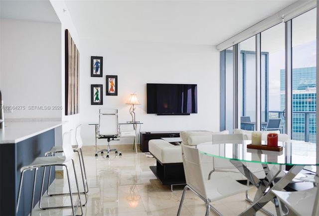 1300 Brickell Bay Dr 4300, Miami, FL 33131