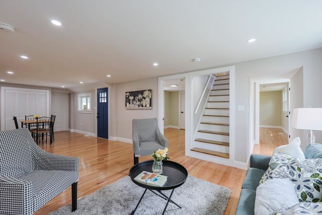 22 Gilman Street, Nashua, NH 03060