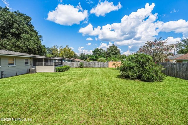 12423 CONDOR Drive, Jacksonville, FL 32223