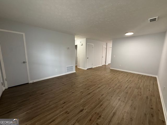 104 Peachtree Court, Lagrange, GA 30241
