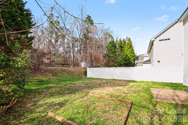 242 Amir Circle, Matthews, NC 28105