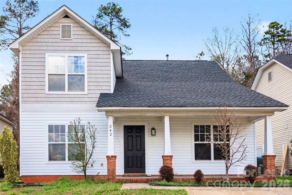 242 Amir Circle, Matthews, NC 28105