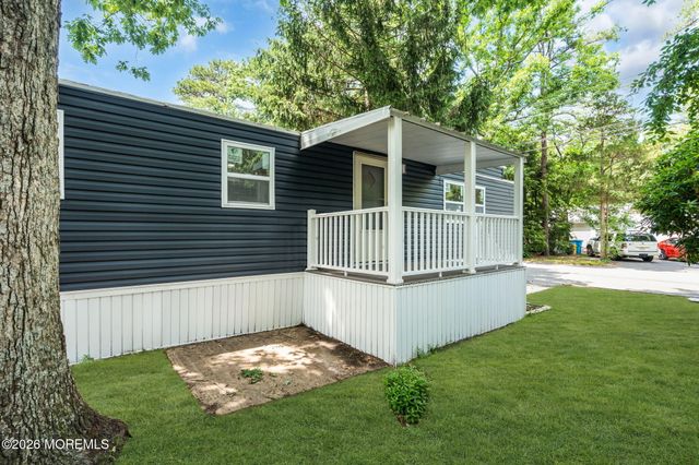 56 Marcia Memorial Circle, Jackson, NJ 08527