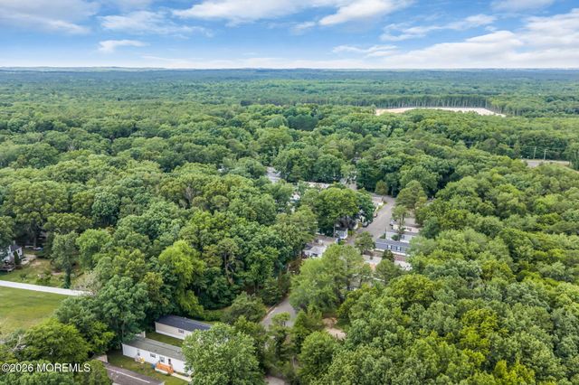 56 Marcia Memorial Circle, Jackson, NJ 08527