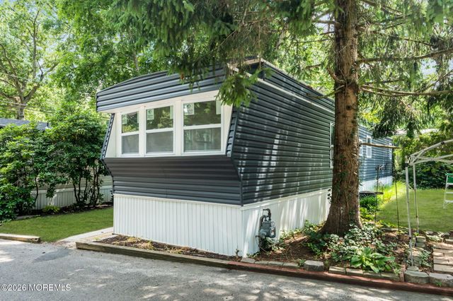 56 Marcia Memorial Circle, Jackson, NJ 08527