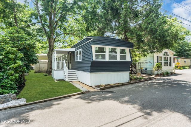 56 Marcia Memorial Circle, Jackson, NJ 08527