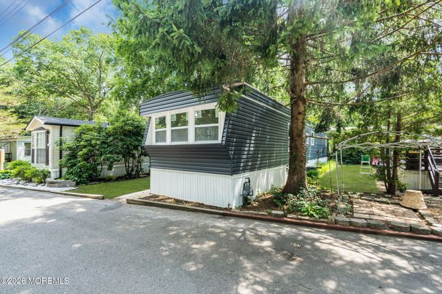 56 Marcia Memorial Circle, Jackson, NJ 08527