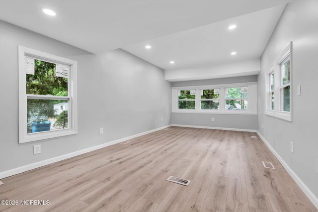 56 Marcia Memorial Circle, Jackson, NJ 08527