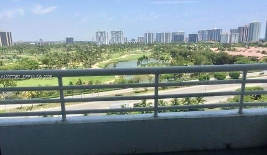 3300 NE 192nd Street 1210, Aventura, FL 33180