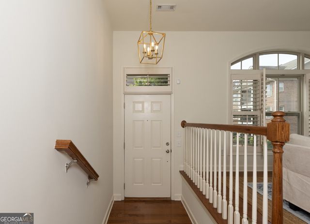 7280 Glisten Avenue, Atlanta, GA 30328