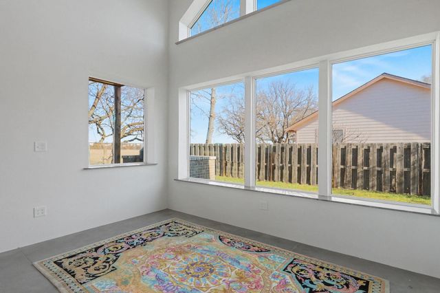 7700 E 13th St N Unit 52, Wichita, KS 67206