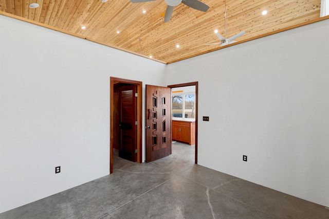 7700 E 13th St N Unit 52, Wichita, KS 67206