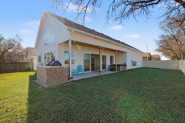 7700 E 13th St N Unit 52, Wichita, KS 67206