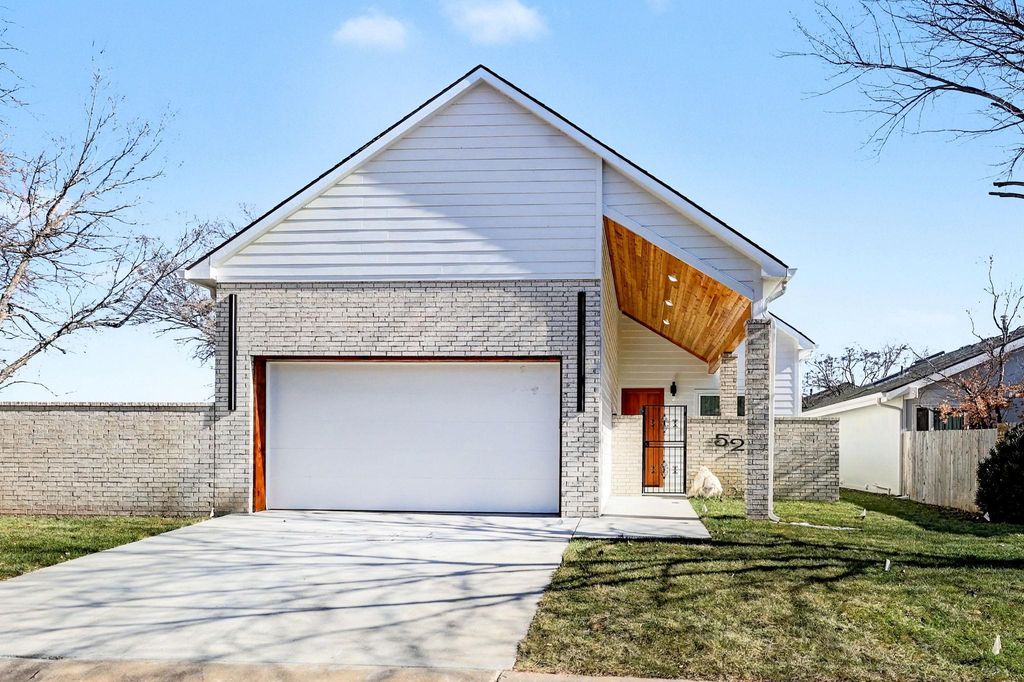 7700 E 13th St N Unit 52, Wichita, KS 67206